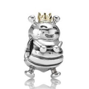 Pandora Queen Bee Charm